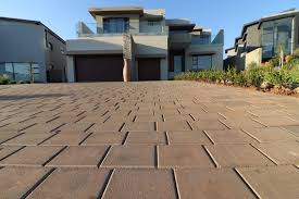 Best Custom Driveway Design  in Delmar, MD